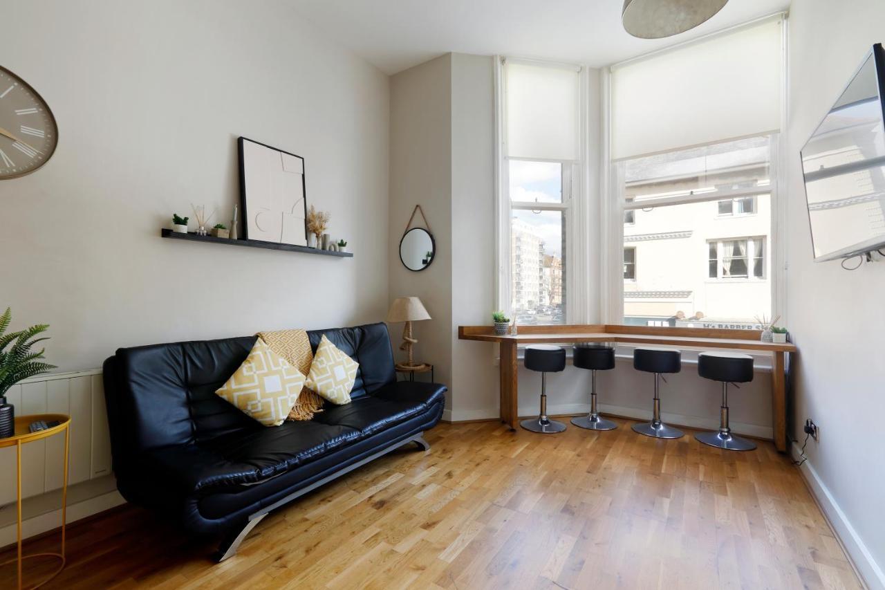 Great 2 Bedroom Apt By The Beach And Town Hove Extérieur photo