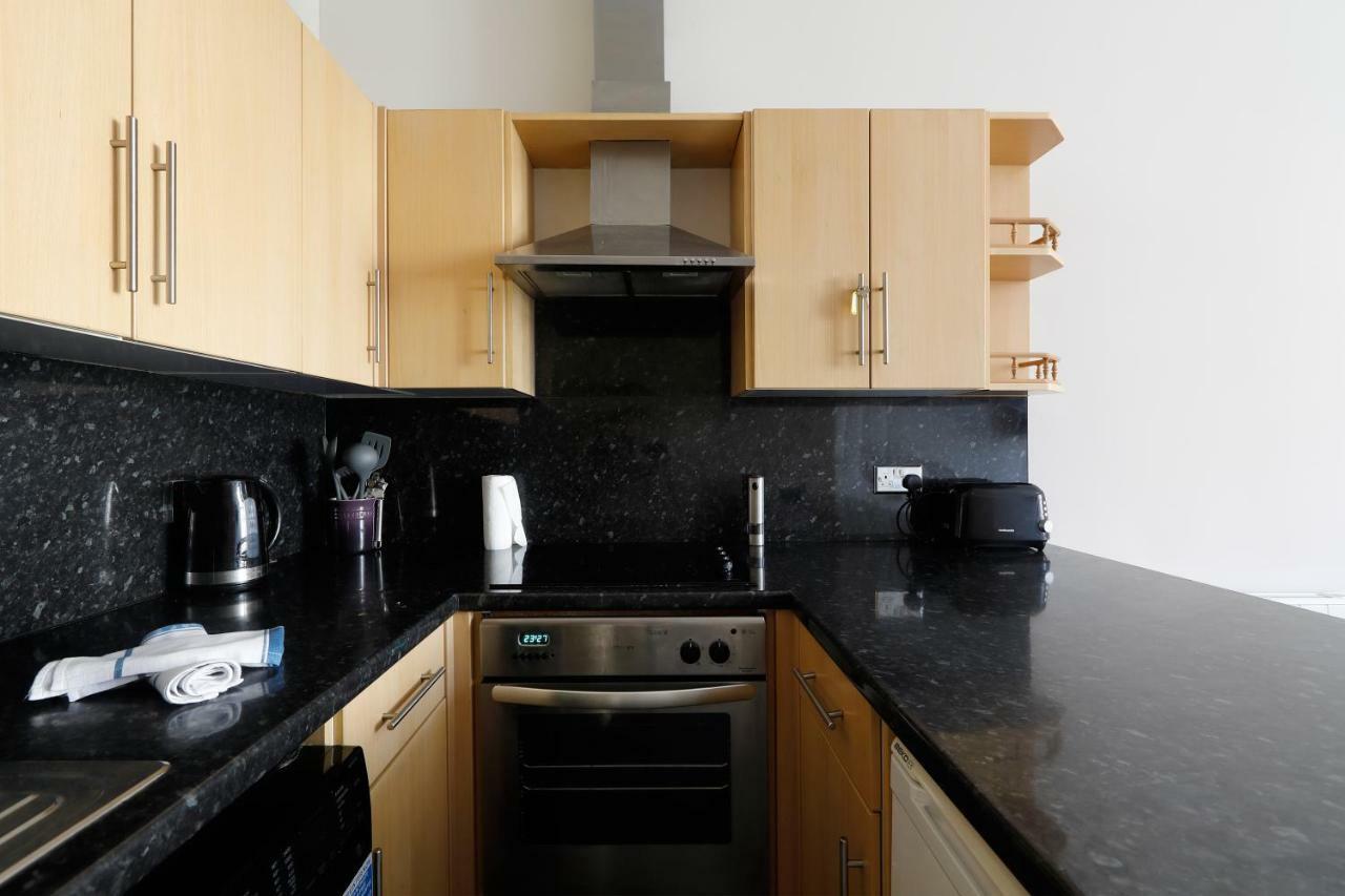 Great 2 Bedroom Apt By The Beach And Town Hove Extérieur photo